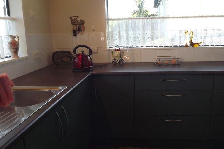 Photo of property in 64 Peel Street, Geraldine, 7930