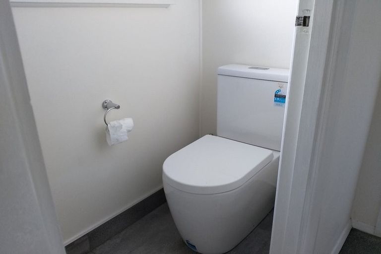 Photo of property in 4/41 Greenslade Crescent, Northcote, Auckland, 0627