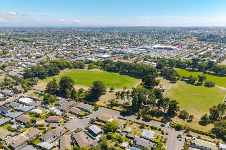 Photo of property in 1/12 Bonar Place, Woolston, Christchurch, 8062