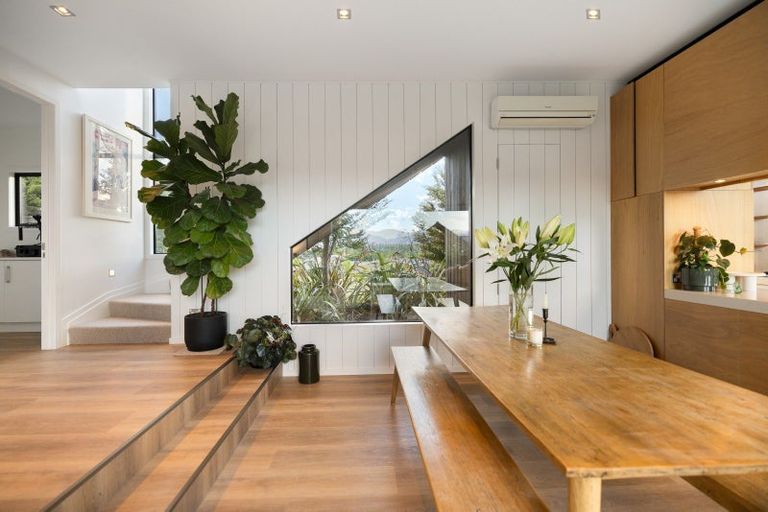 Photo of property in 12 Arran Lane, Jacks Point, Queenstown, 9371