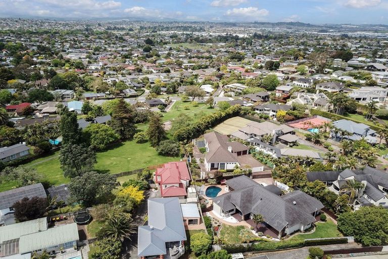 Photo of property in 14c Sunnyhill Crescent, Sunnyhills, Auckland, 2010