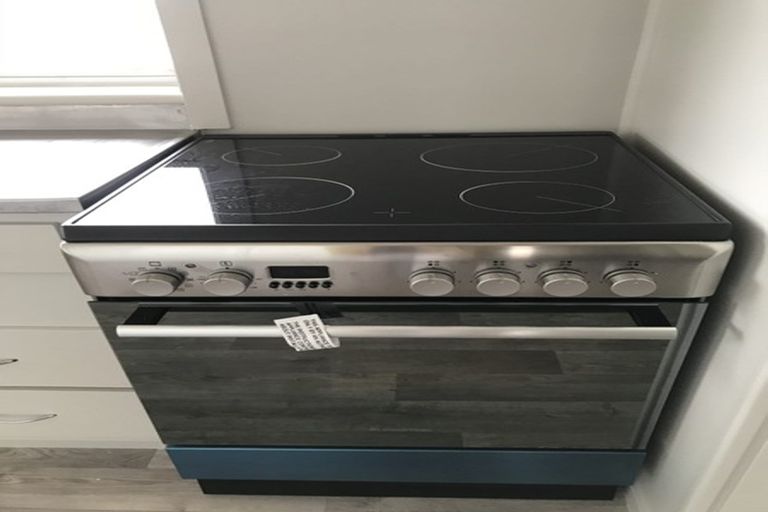 Photo of property in 15 Maple Avenue, Dinsdale, Hamilton, 3204