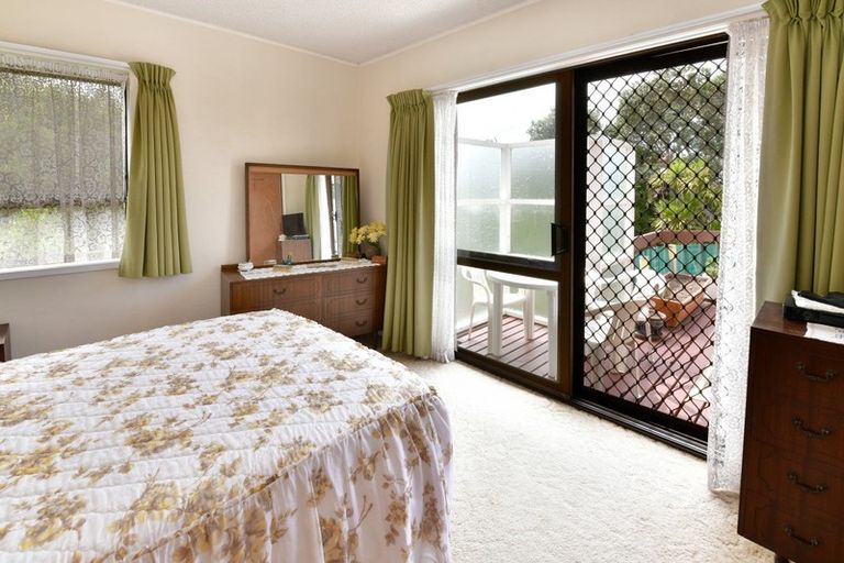 Photo of property in 8c Homestead Road, Manly, Whangaparaoa, 0930