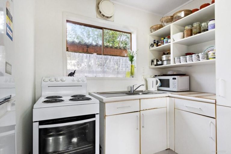 Photo of property in 7/18 Seabrook Avenue, New Lynn, Auckland, 0600