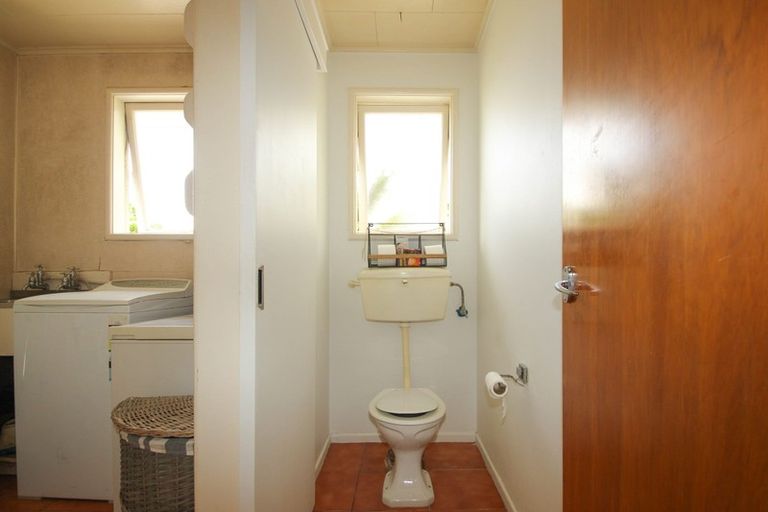 Photo of property in 237 Warwick Road, Mayfair, Hastings, 4122