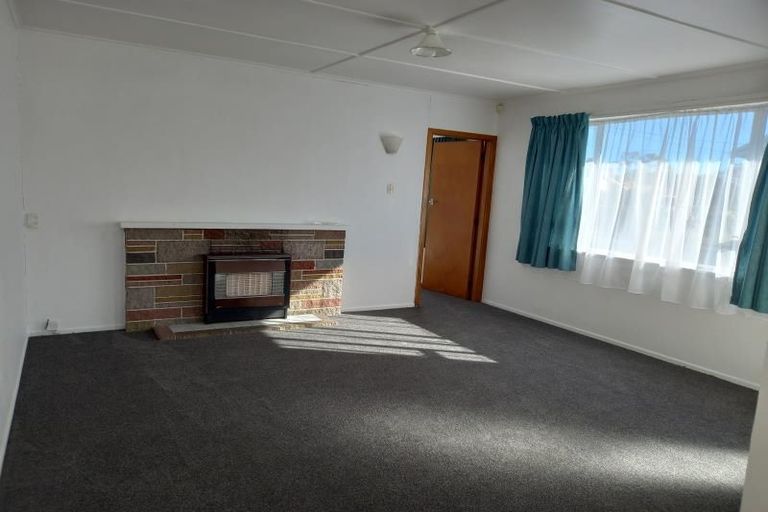 Photo of property in 23 Belair Avenue, Blagdon, New Plymouth, 4310