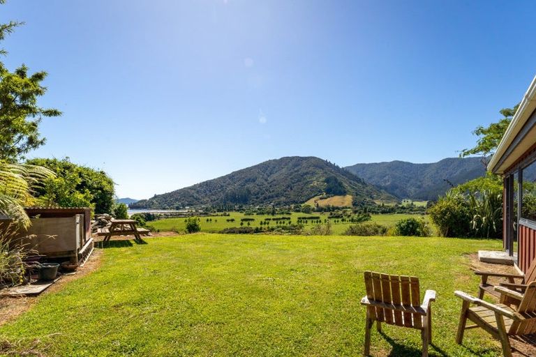 Photo of property in 109 Anakiwa Road, Anakiwa, Picton, 7281