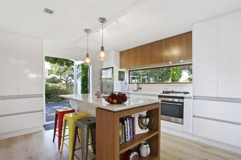 Photo of property in 150 Mays Road, St Albans, Christchurch, 8052