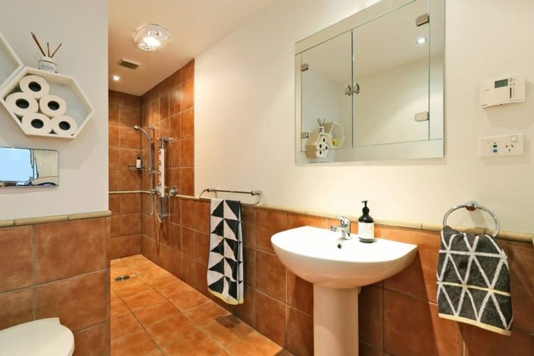 Photo of property in 1217 Louie Street, Parkvale, Hastings, 4122