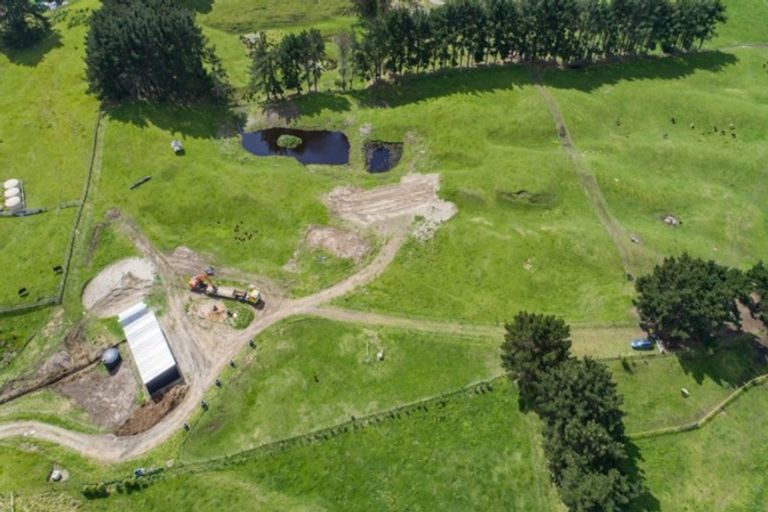 Photo of property in 181 Swamp Road, Te Horo, Otaki, 5581