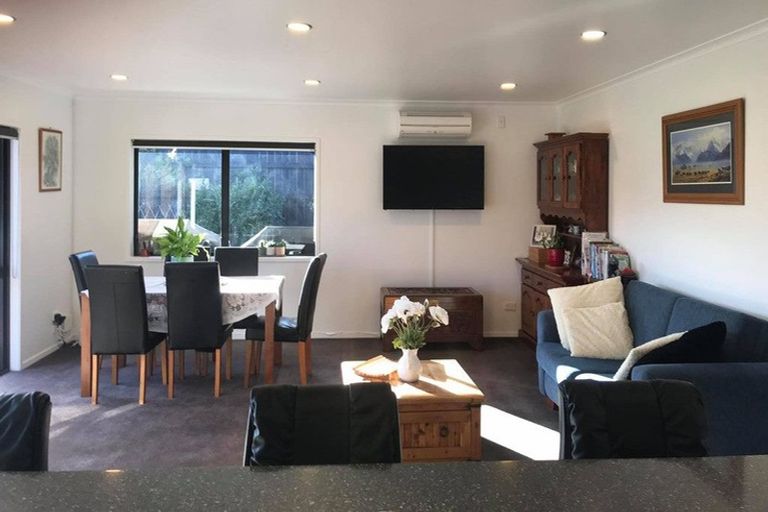 Photo of property in 13 Jules Crescent, Bell Block, New Plymouth, 4312