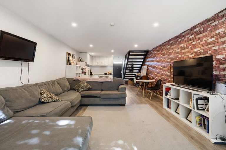 Photo of property in 104/1 Village Quarter Lane, Frankton, Hamilton, 3204