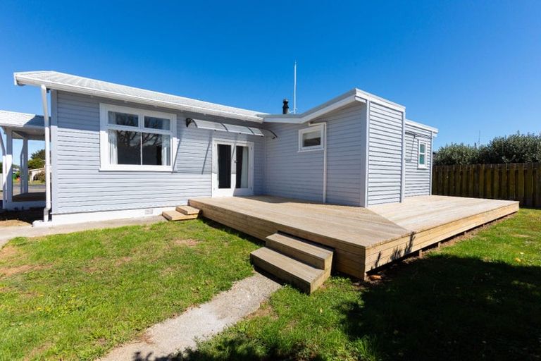 Photo of property in 4 Alexandra Street, Dannevirke, 4930