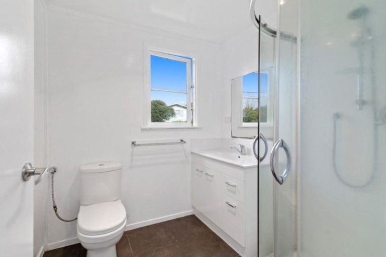 Photo of property in 5a Peter Place, Mangakakahi, Rotorua, 3015