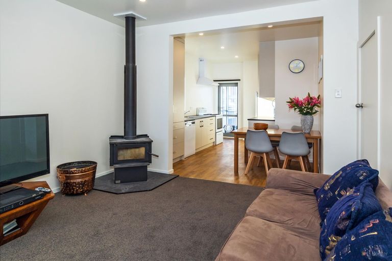 Photo of property in 76 North Street, Timaru, 7910