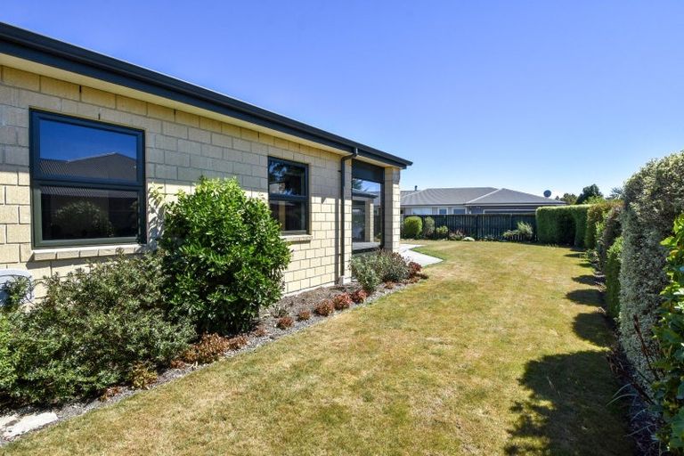 Photo of property in 39 Armstrong Avenue, Carterton, 5713