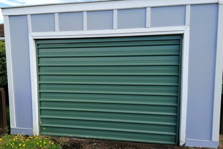 Photo of property in 10 Tukapa Street, Westown, New Plymouth, 4310