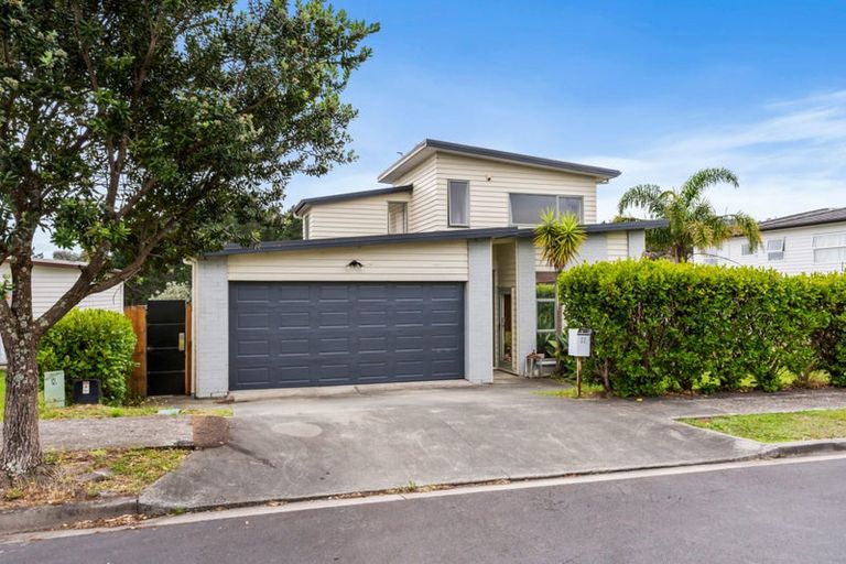 Photo of property in 22 Kokako Rise, Papakura, 2110
