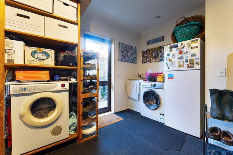 Photo of property in 10 Woodstock Place, Stoke, Nelson, 7011