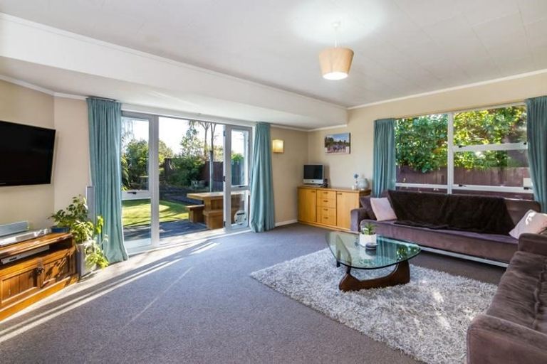 Photo of property in 102 Hyde Avenue, Richmond Heights, Taupo, 3330