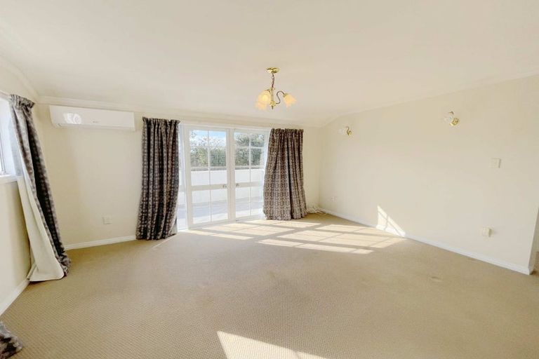 Photo of property in 94 Glenvar Road, Torbay, Auckland, 0630