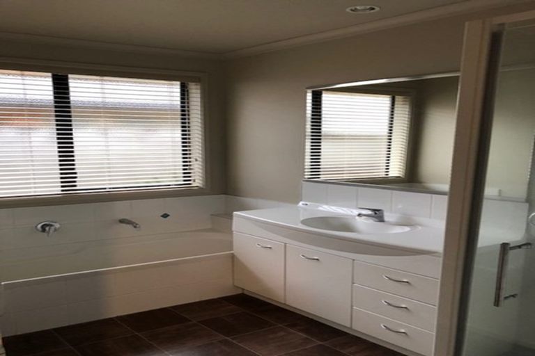 Photo of property in 22 Parkside Drive, Huntington, Hamilton, 3210