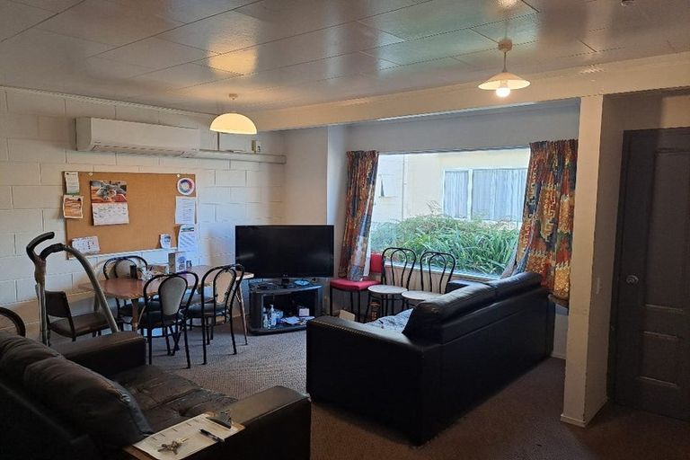 Photo of property in 809-811 Great King Street, North Dunedin, Dunedin, 9016