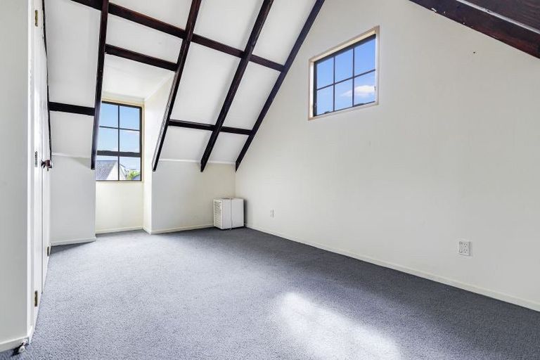 Photo of property in 60 Radiata Street, Fairview Downs, Hamilton, 3214