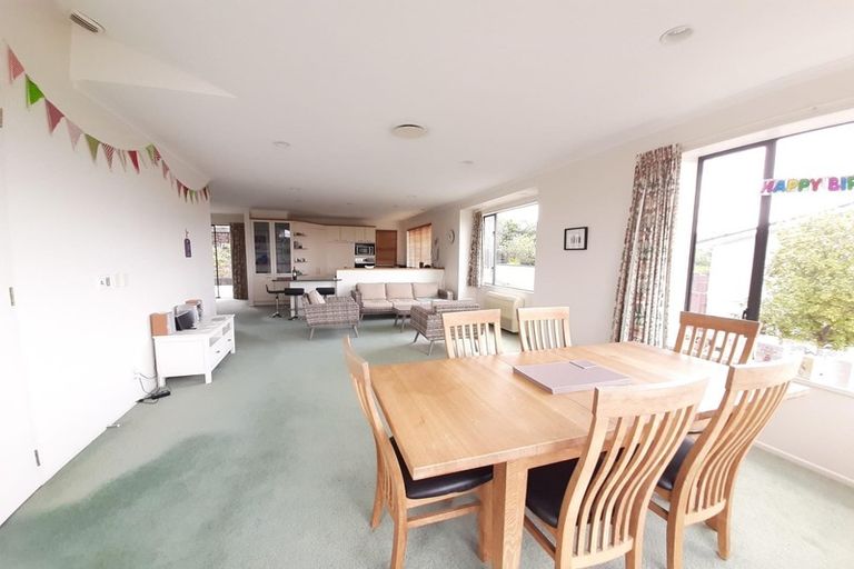 Photo of property in 20 Oban Road, Browns Bay, Auckland, 0630