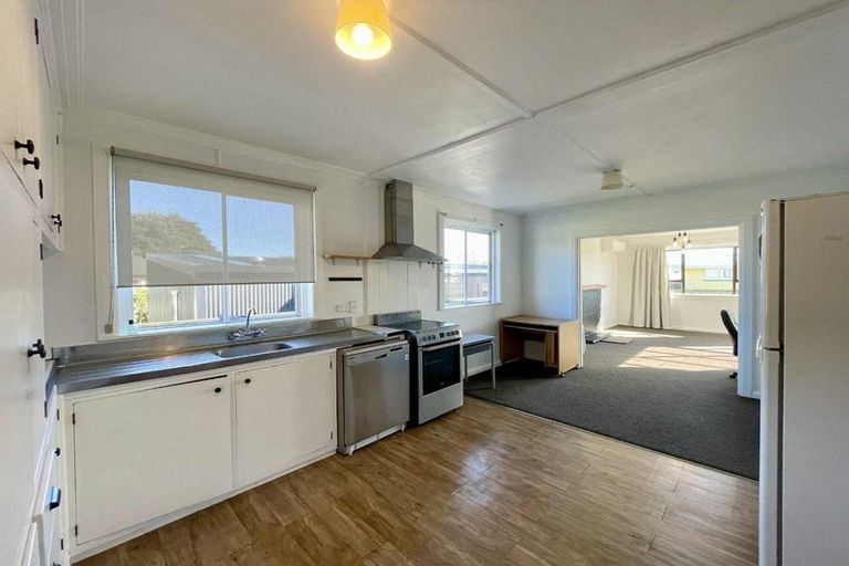 Photo of property in 59 Browne Street, Waitara, 4320