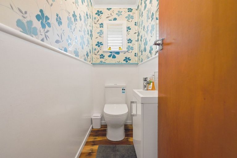 Photo of property in 25 Northolt Road, Fairview Downs, Hamilton, 3214