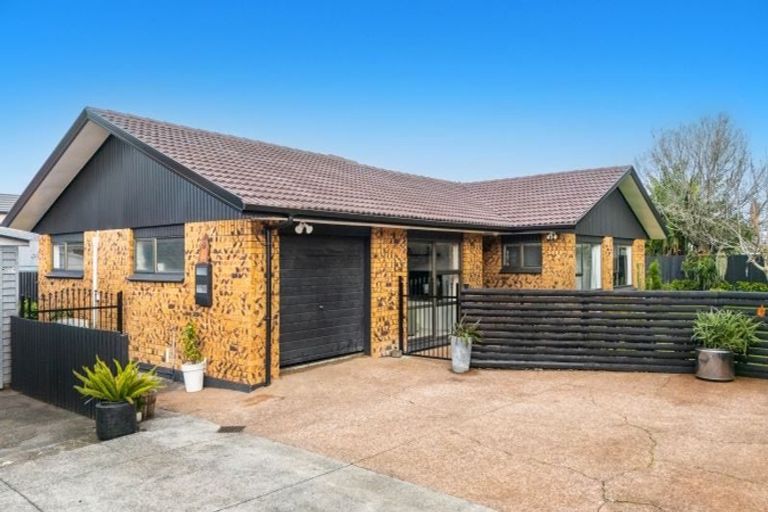 Photo of property in 18a Sunnyside Crescent, Papatoetoe, Auckland, 2025
