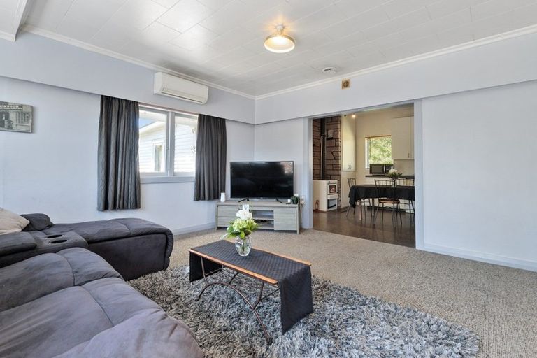 Photo of property in 2 Somerville Street, Morrinsville, 3300
