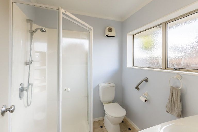 Photo of property in 50 Campion Road, Waikanae Beach, Waikanae, 5036