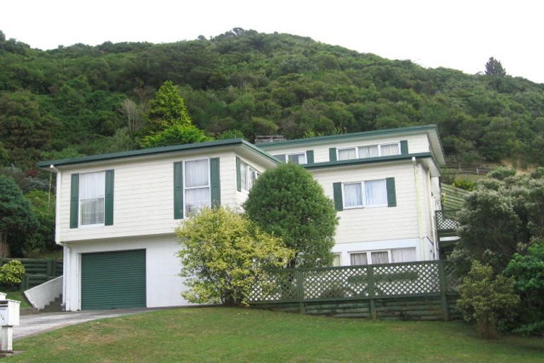 Photo of property in 6 Govind Grove, Ngaio, Wellington, 6035