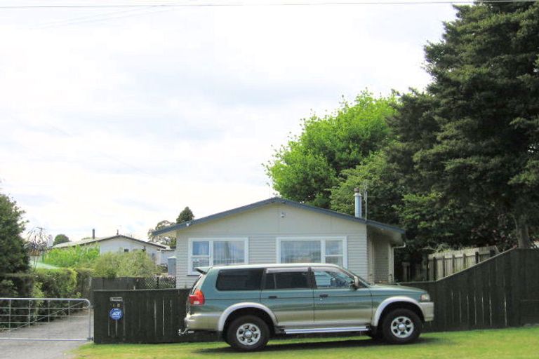 Photo of property in 18 Taupo View Road, Taupo, 3330