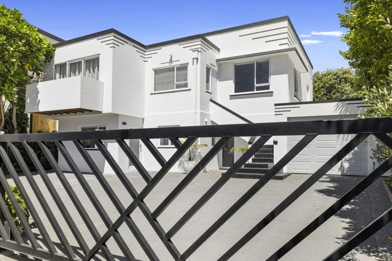 Photo of property in 26 Mclean Street, Strandon, New Plymouth, 4312