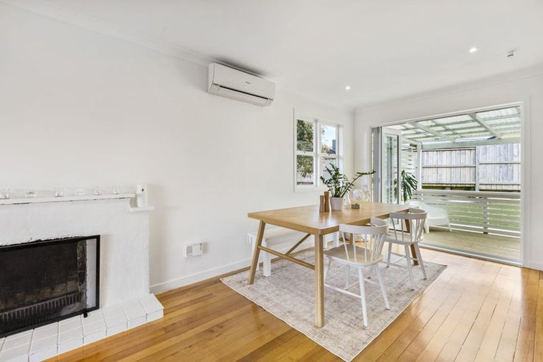 Photo of property in 102 Union Road, Howick, Auckland, 2014