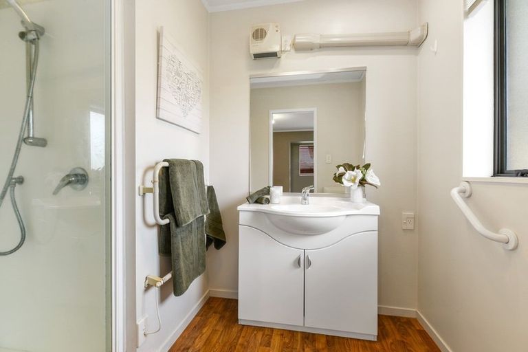 Photo of property in 114 Endeavour Avenue, Flagstaff, Hamilton, 3210