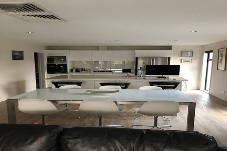 Photo of property in 50 Mays Road, St Albans, Christchurch, 8052