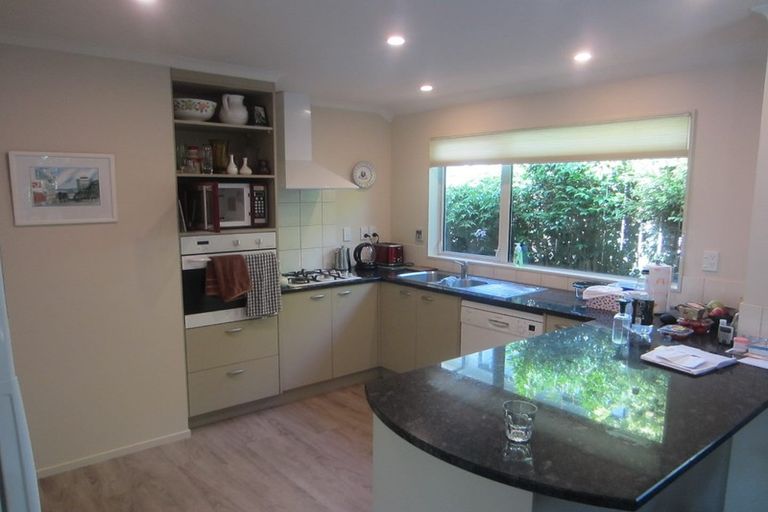 Photo of property in 53b Oxford Street, Tawa, Wellington, 5028