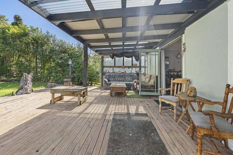Photo of property in 4 Oha Street, Mokau, 4376