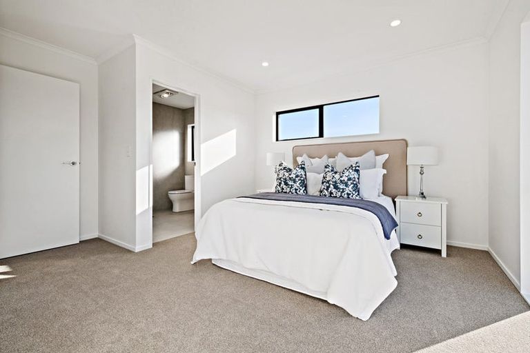 Photo of property in 20 Kilcadden Drive, Flat Bush, Auckland, 2019