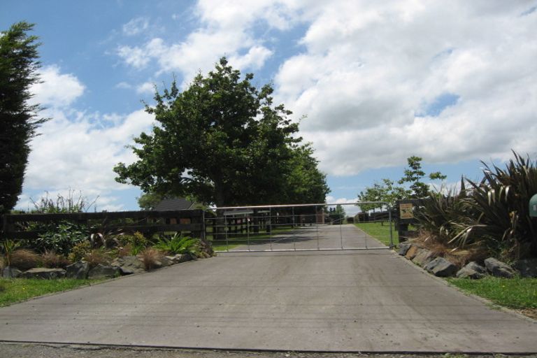 Photo of property in 352 Batty Road, Karaka, Papakura, 2580