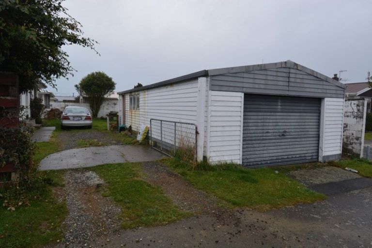 Photo of property in 16 Stirrat Street, Kingswell, Invercargill, 9812