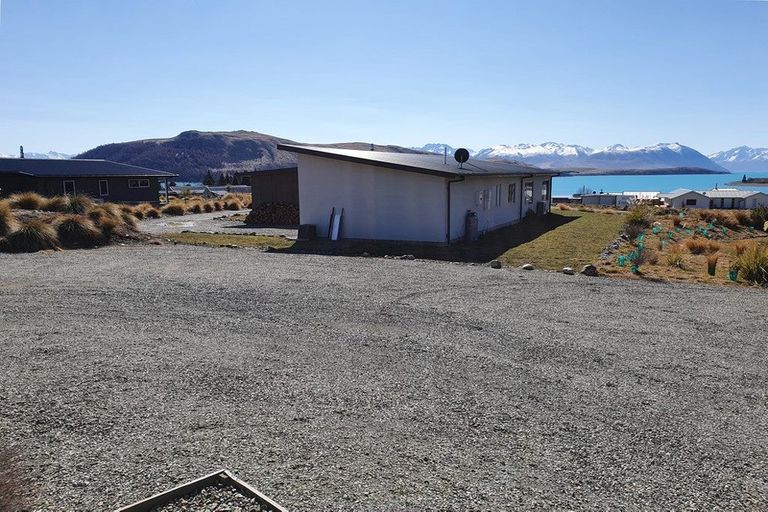Photo of property in 33 Mistake Drive, Lake Tekapo, 7999