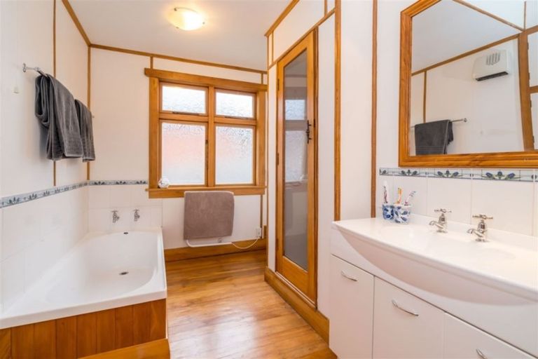 Photo of property in 141 Forfar Street, Clyde Hill, Dunedin, 9011