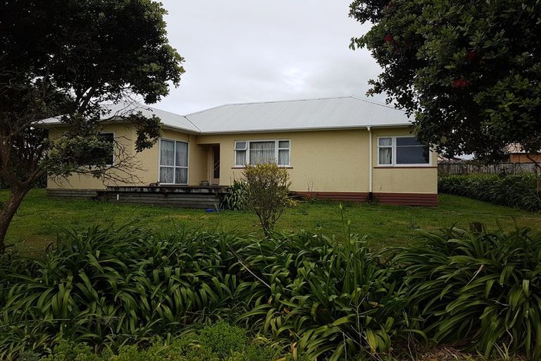 Photo of property in 18 Park Lane, Waitara, 4320