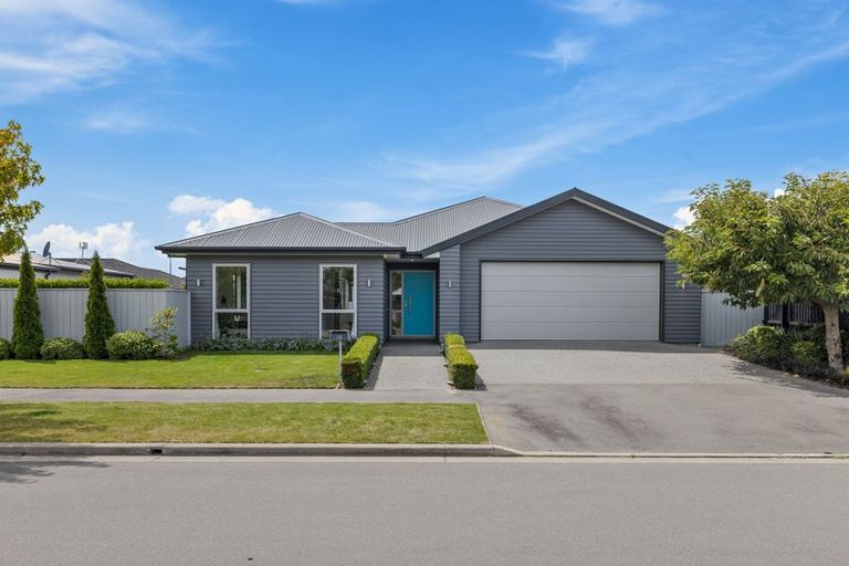 Photo of property in 118 Metehau Street, Marshland, Christchurch, 8083
