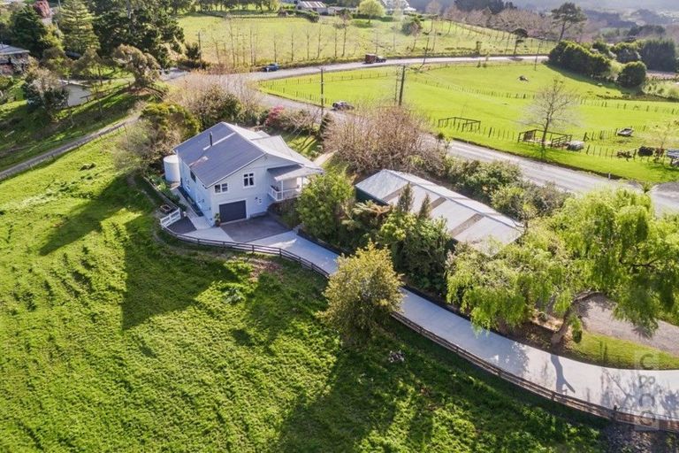 Photo of property in 557 Ridge Road, Riverhead, Albany, 0793